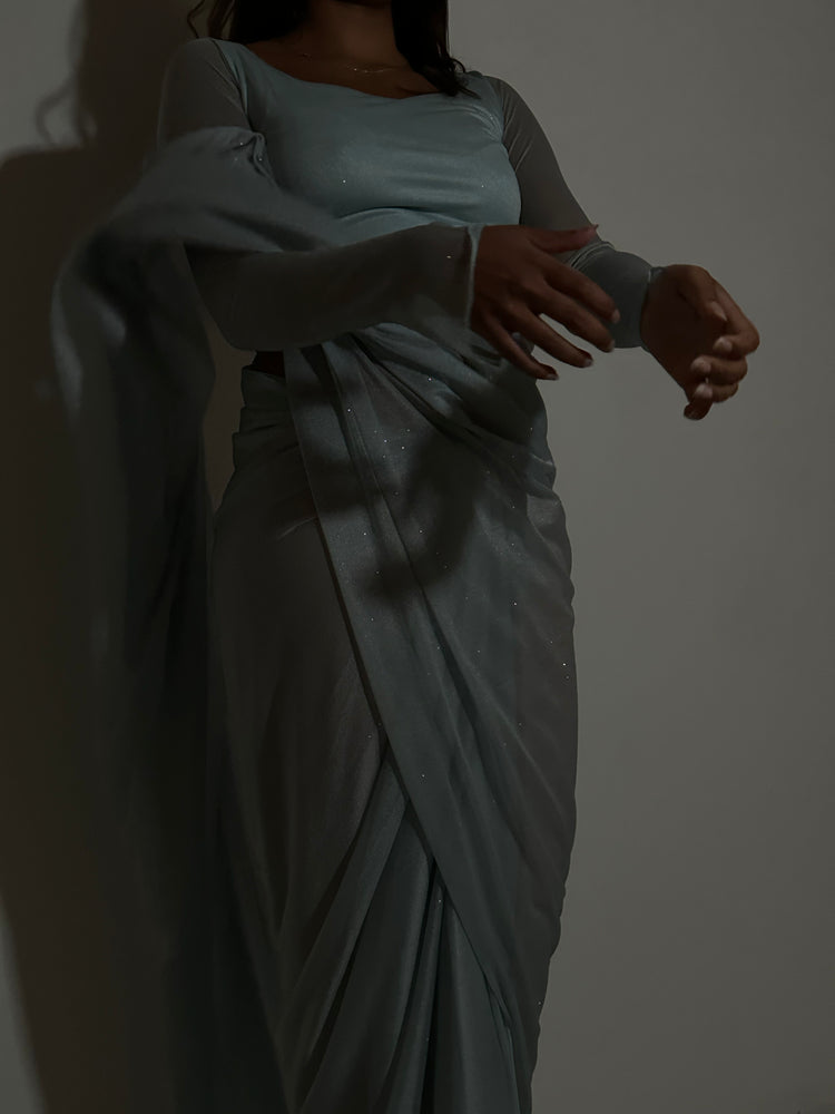 GLITTER SAREE LONG SLEEVE LIGHT BLUE
