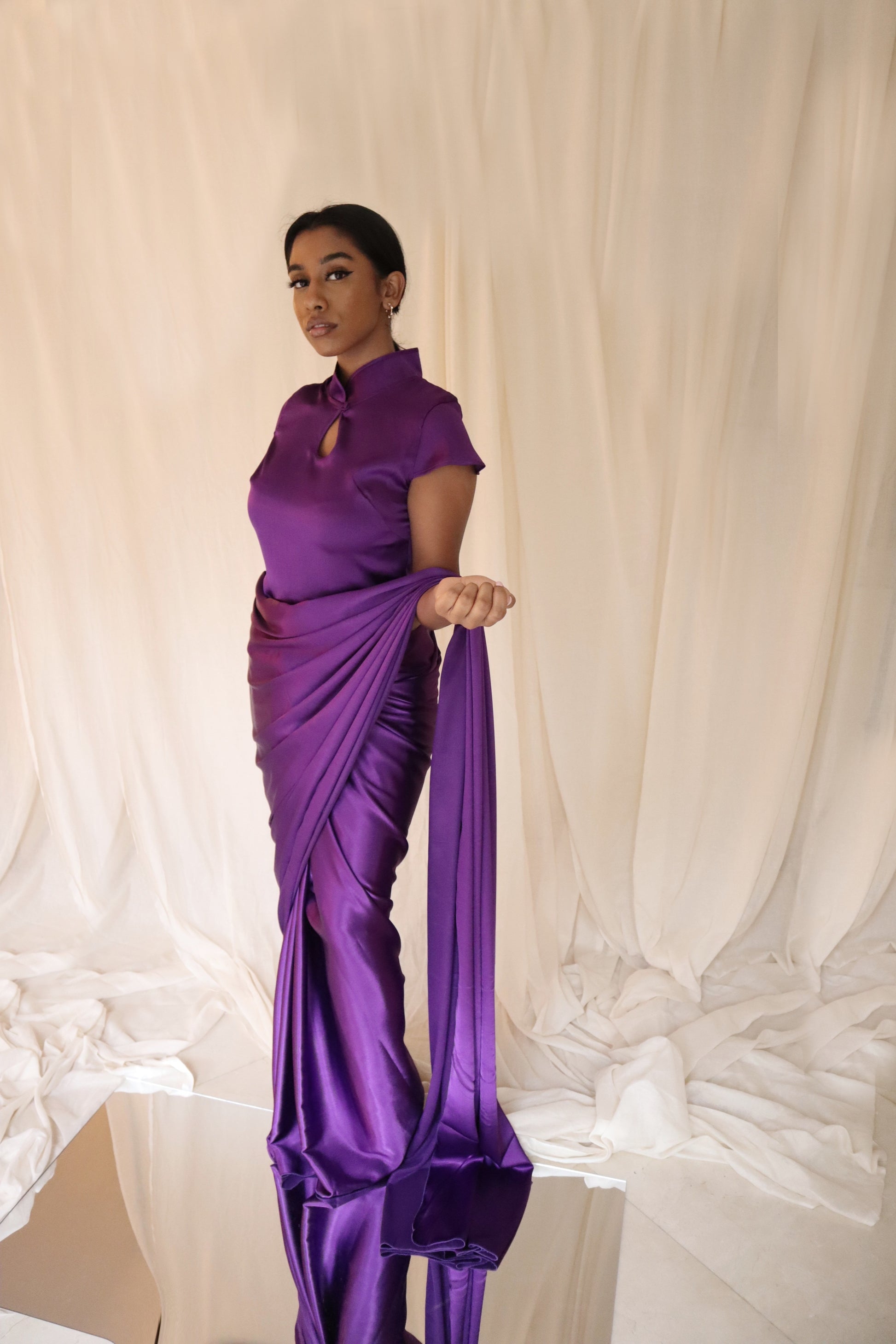 Purple Mandarin Collar Short Sleeve Silk Saree